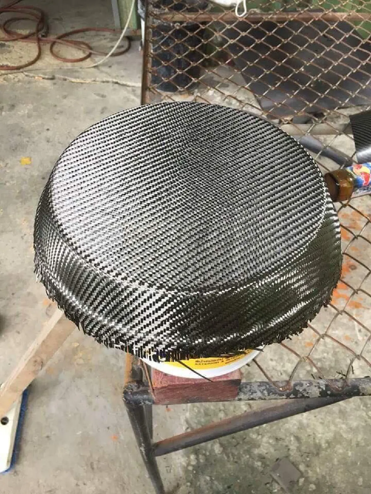 สายซิ่ง! หลวงพี่ แต่งบาตรด้วยการหุ้มคาร์บอน