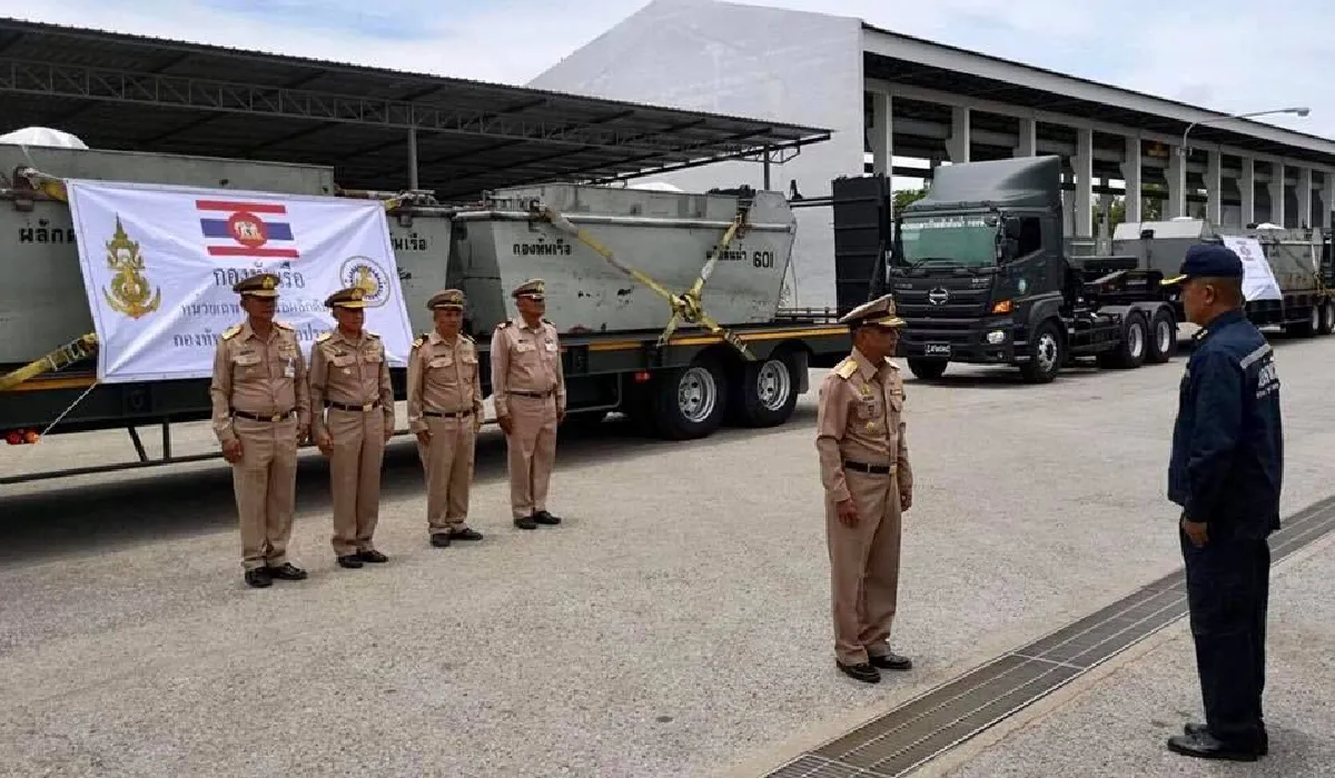 ทร.เร่งส่งเรือผลักดันน้ำไปช่วยชาวเพชรบุรี