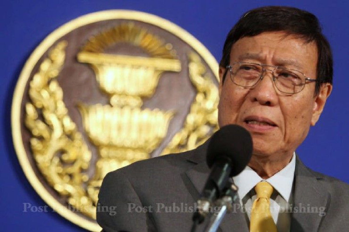 "พรเพชร"เผย มีสนช.เสนอแก้กฎหมาย"กกต." "พรเพชร"เผย มีสนช.เสนอแก้กฎหมาย"กกต."