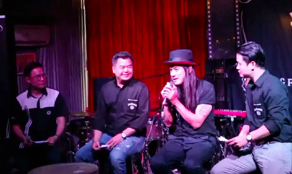 เล็ก Greasy Cafe ออนทัวร์ครั้งใหม่ทั่วไทยใน “Greasy Cafe on Tour”