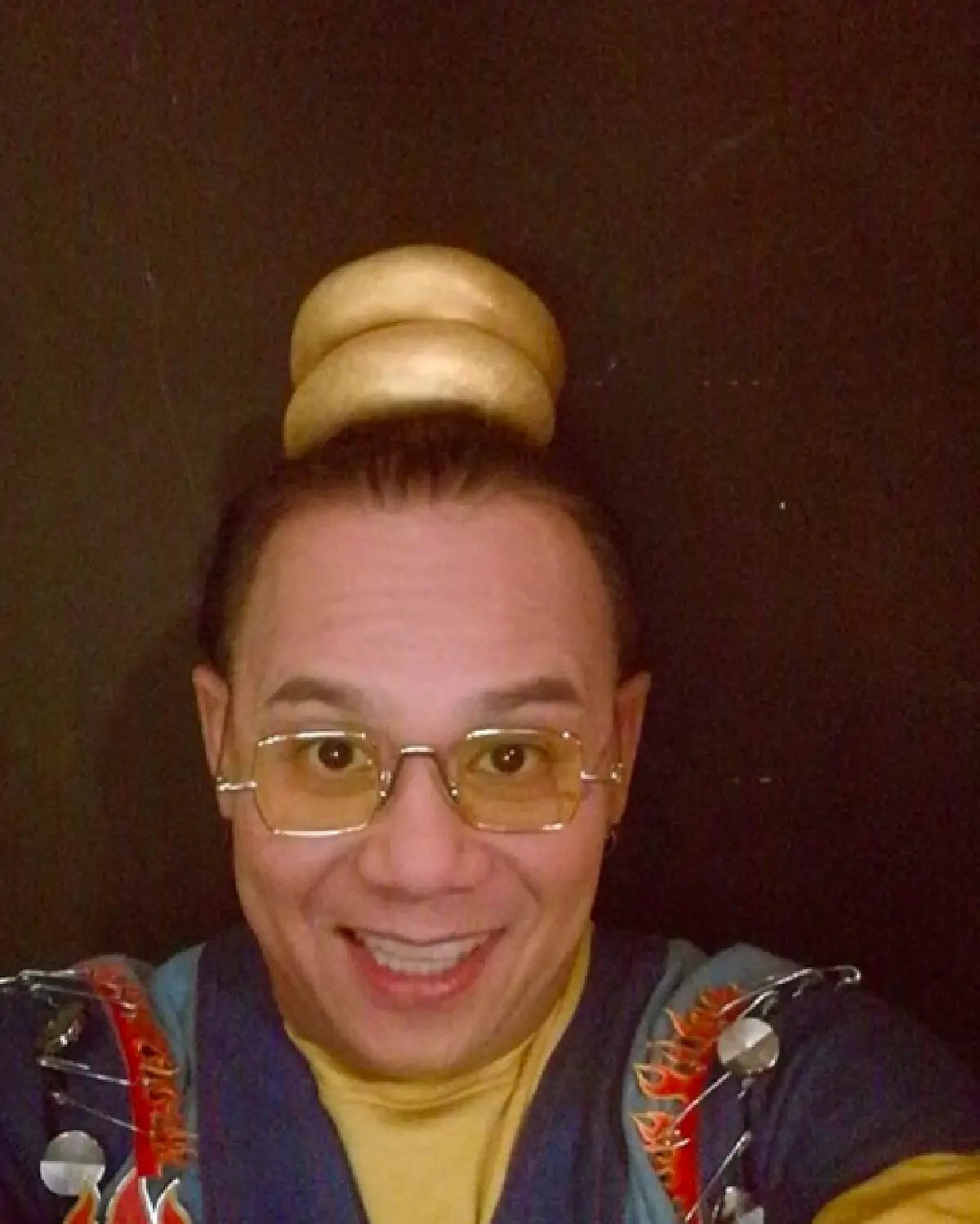 "เสนาหอย" สุดปลื้ม! คุณแม่สวมชุดครุยคว้าปริญญาใบที่ 3