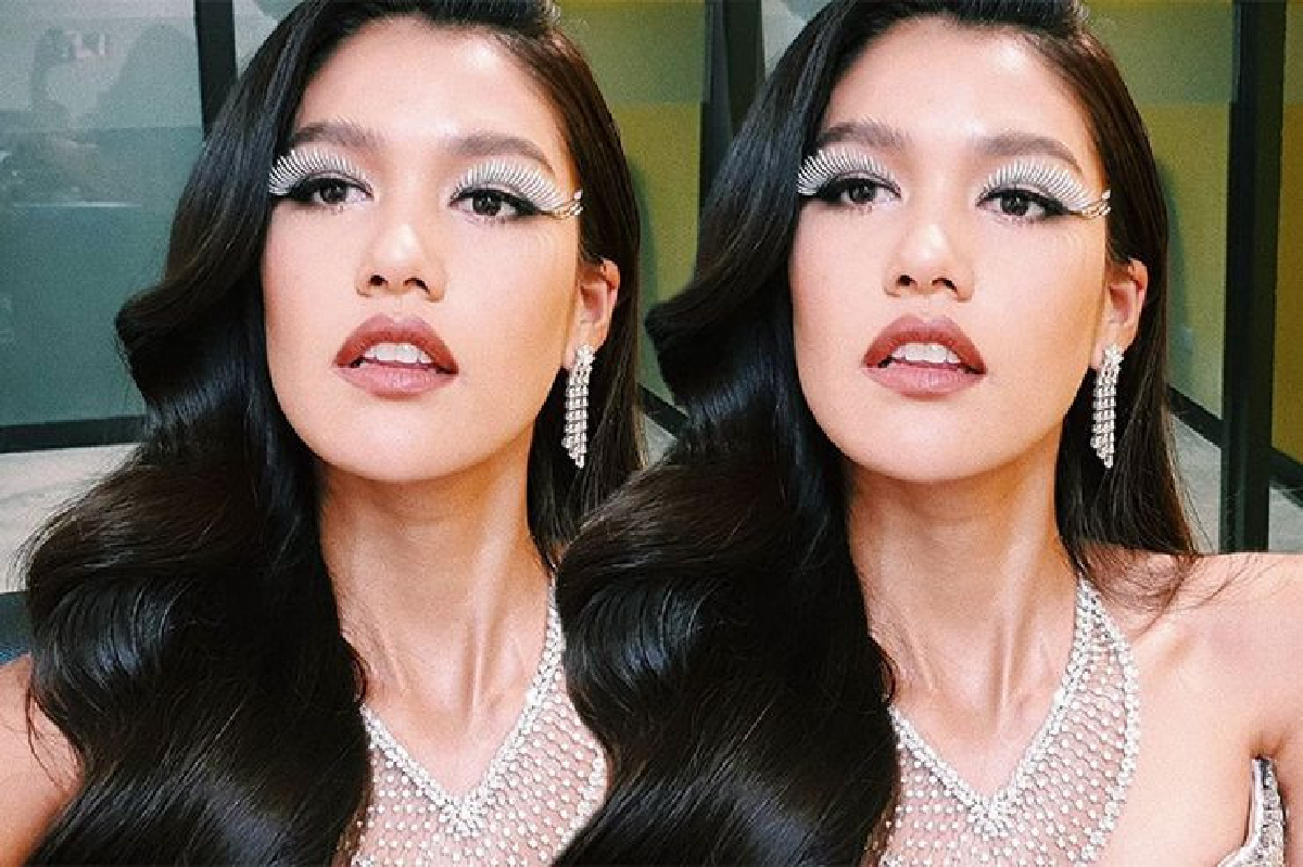 วิถีคนรวย! “แนท อนิพรณ์” ใส่ขนตาเพชรสุดอลังการ วิถีคนรวย! “แนท อนิพรณ์” ใส่ขนตาเพชรสุดอลังการ