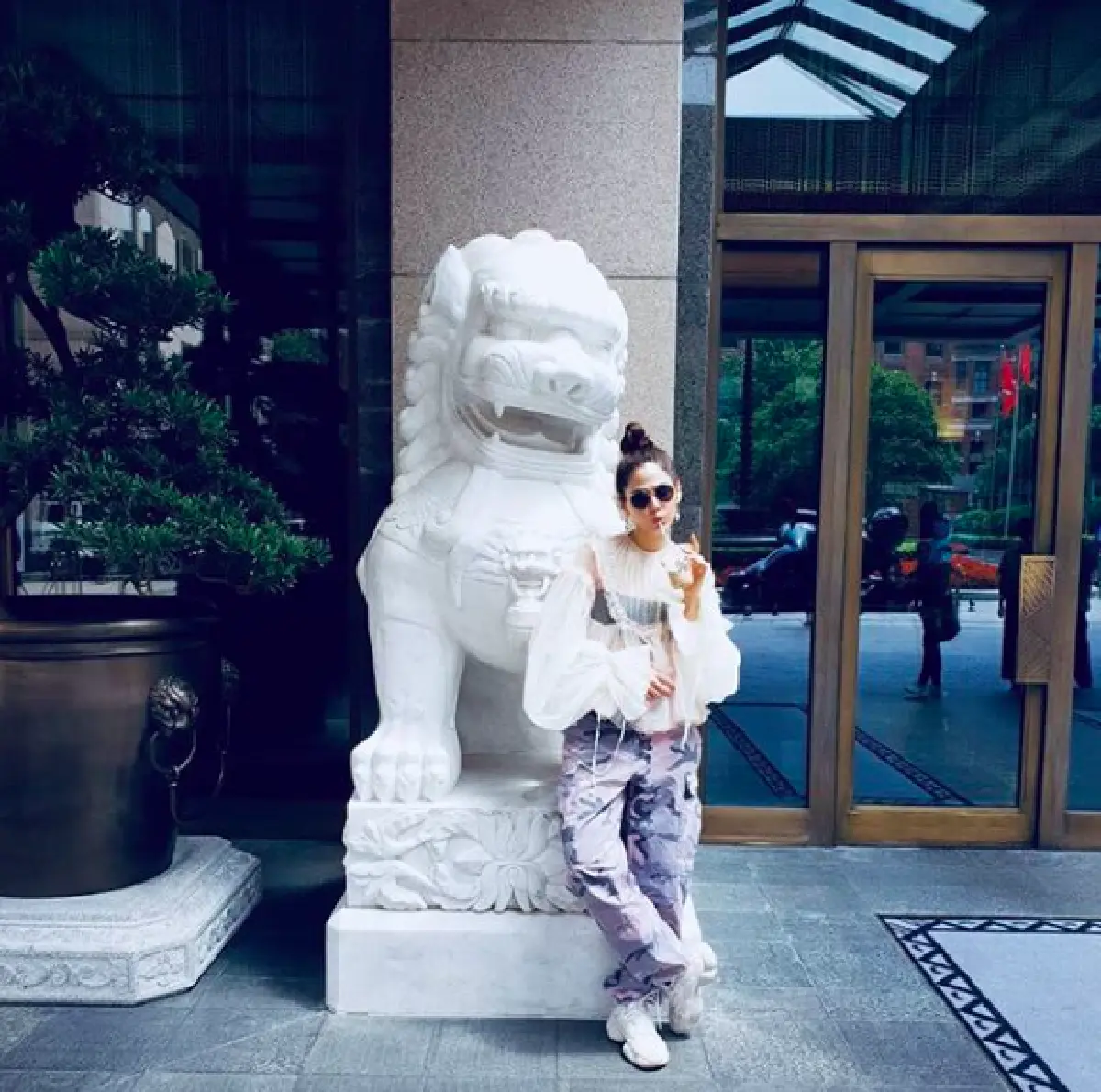 ส่องภาพแฟชั่นของ “แม่ชม” กับแฮชแท็คสุดเก๋ #วิถีเน็ตไอด้อน