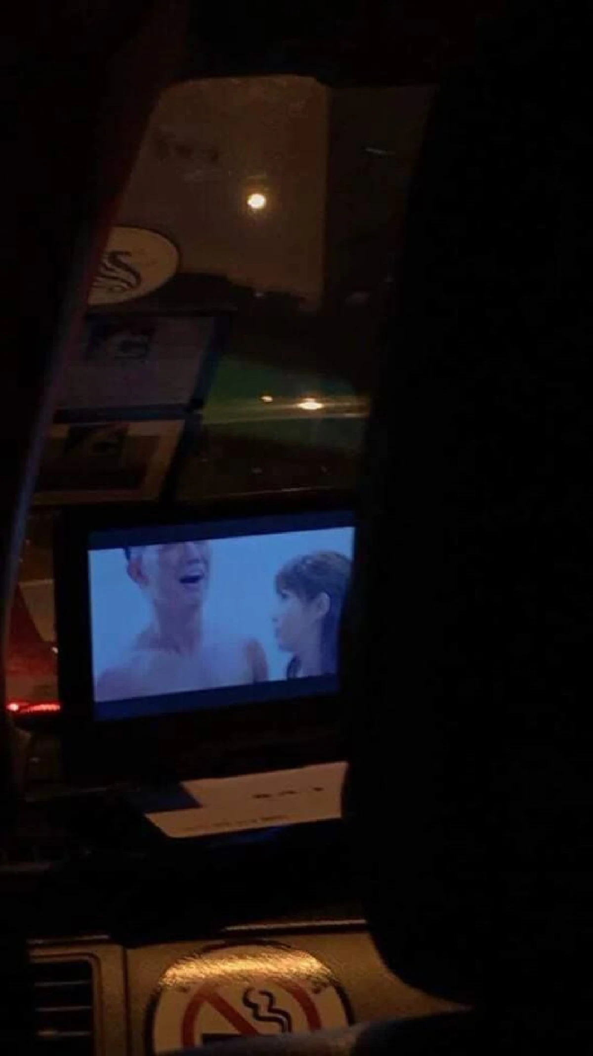 ขนส่งฯ สั่งลงโทษแท็กซี่ดูหนังโป๊