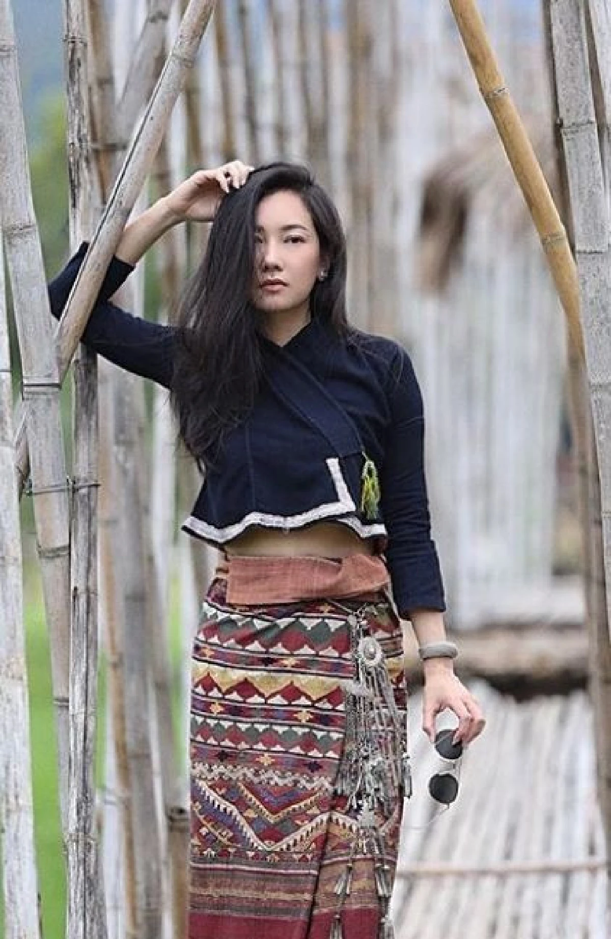 สวยทุกลุค! นุ่น วรนุช สวมชุดไทย-นุ่งซิ่น ตะลอนเที่ยวเหนือ-อีสาน