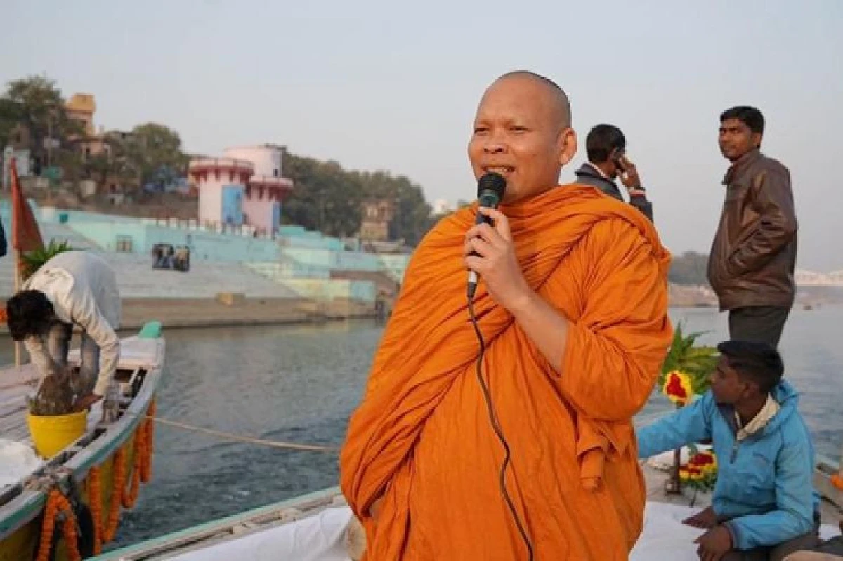 ทำไมพระไทยได้รับเกียรติ ชักธงชาติอินเดีย