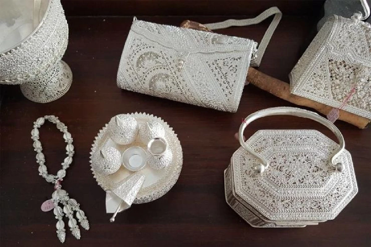 พิสมัย ผุยพรม ครูช่างศิลป์แห่งแผ่นดิน