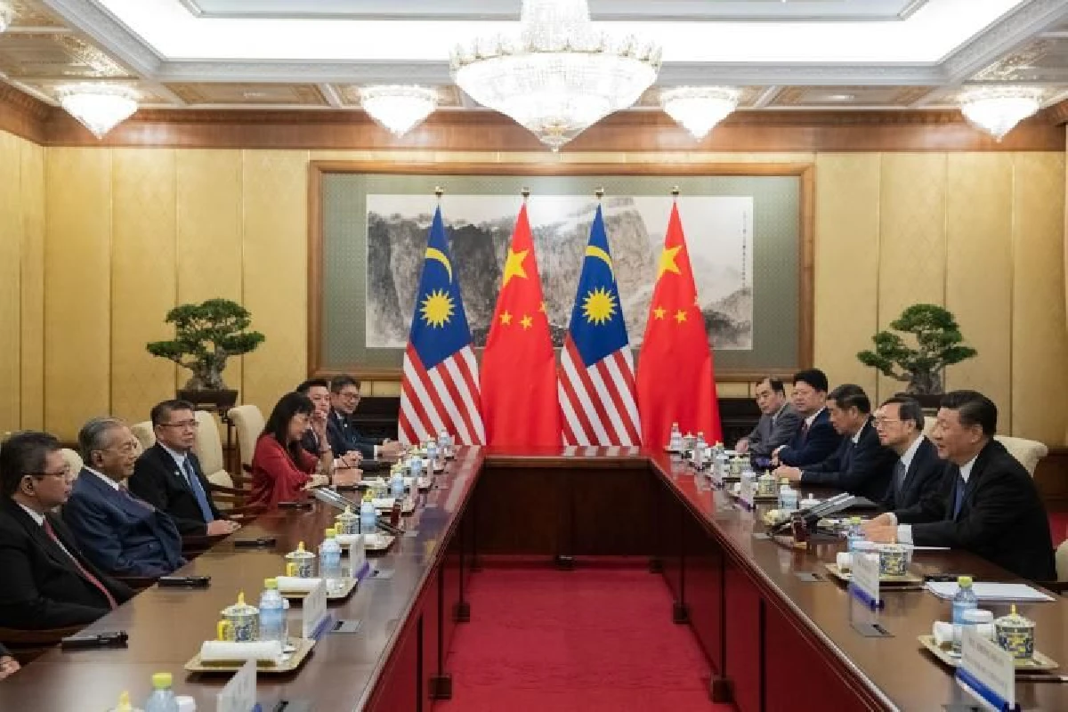 "มหาเธร์" ประกาศแขวนเมกะโปรเจกต์จีน กลัวไม่มีเงินใช้หนี้