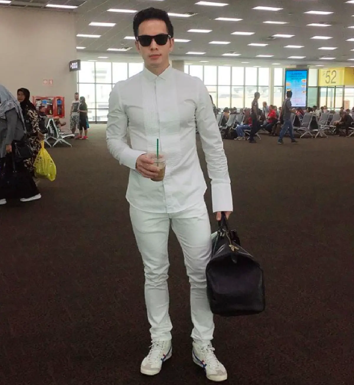10 ภาพคุณพ่อหุ่นสุดแซ่บ “บอย ภาสกร” กับลูกชายสุดน่ารัก “น้องดาวิน”
