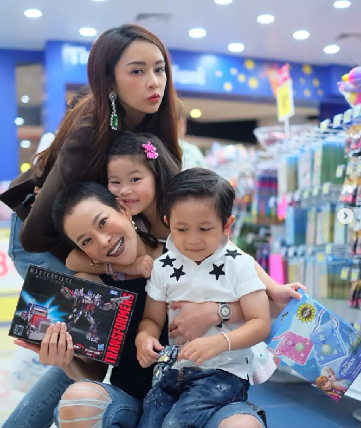 ขอบคุณที่อยู่ข้างกันตลอด “เป้ย” เผยความในใจถึง “หนิง” โชคดีที่มีเพื่อนดี!