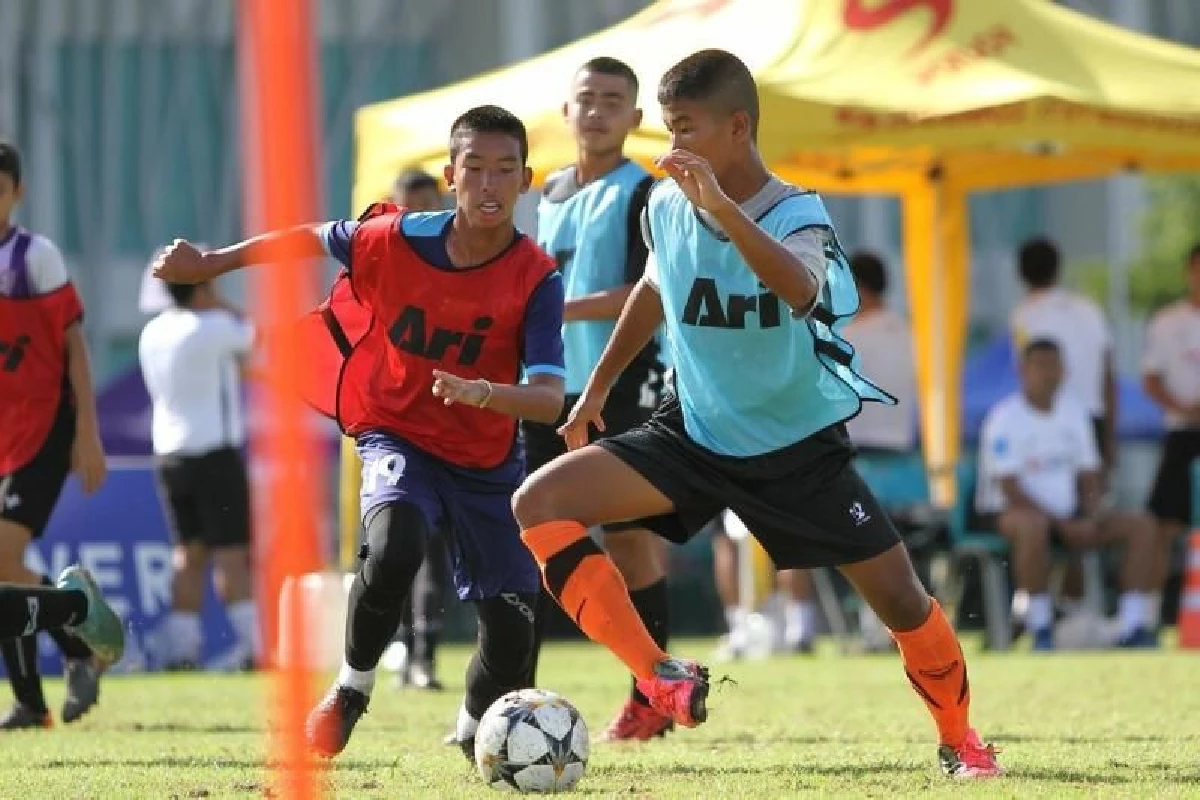 ซิโก้ สานฝันเยาวชนไทย เล่นฟุตบอลดีได้ไปอังกฤษ