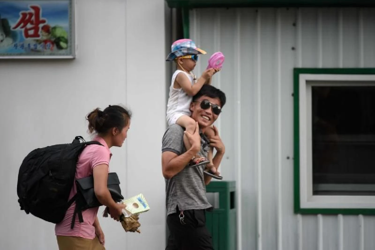 วิจัยเผย "พัดลมมือถือ" ปล่อยรังสีเกินมาตรฐาน