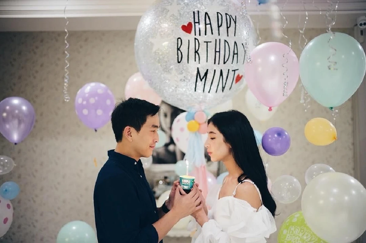 พรีเวดดิ้งหรือเปล่า? มิ้นต์-ภูผา แนบชิดโชว์ความหวานจัดเต็ม