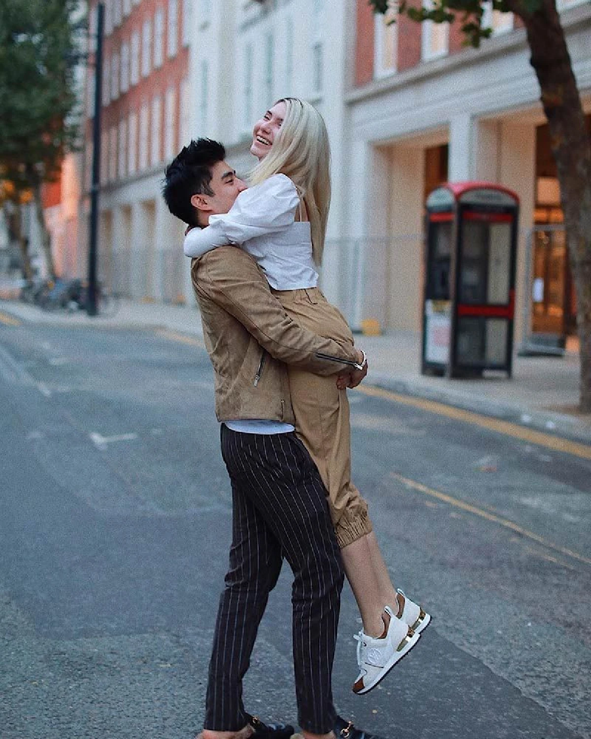 รักลงล็อค! ซาร่า คาซิงกินี ตอบชัดพร้อมมีน้องให้ แม็กซ์เวลล์ แล้ว