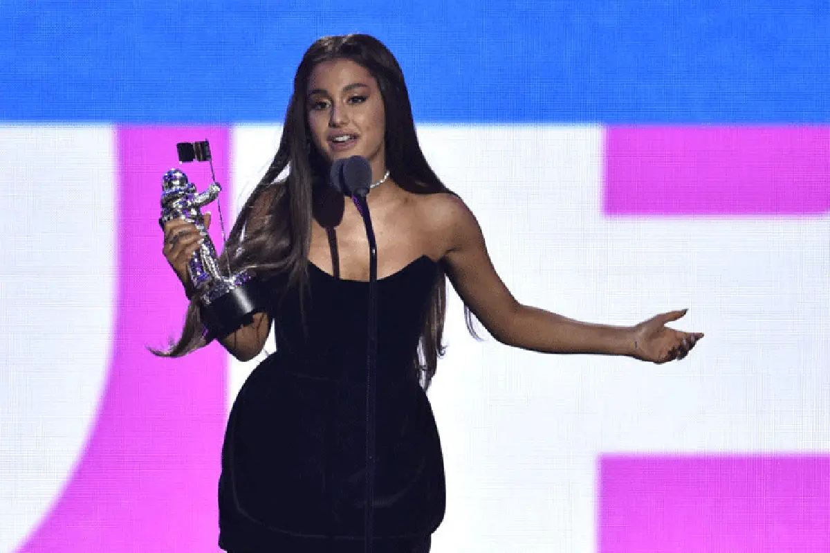 สีสันวงการเพลง VMA 2018