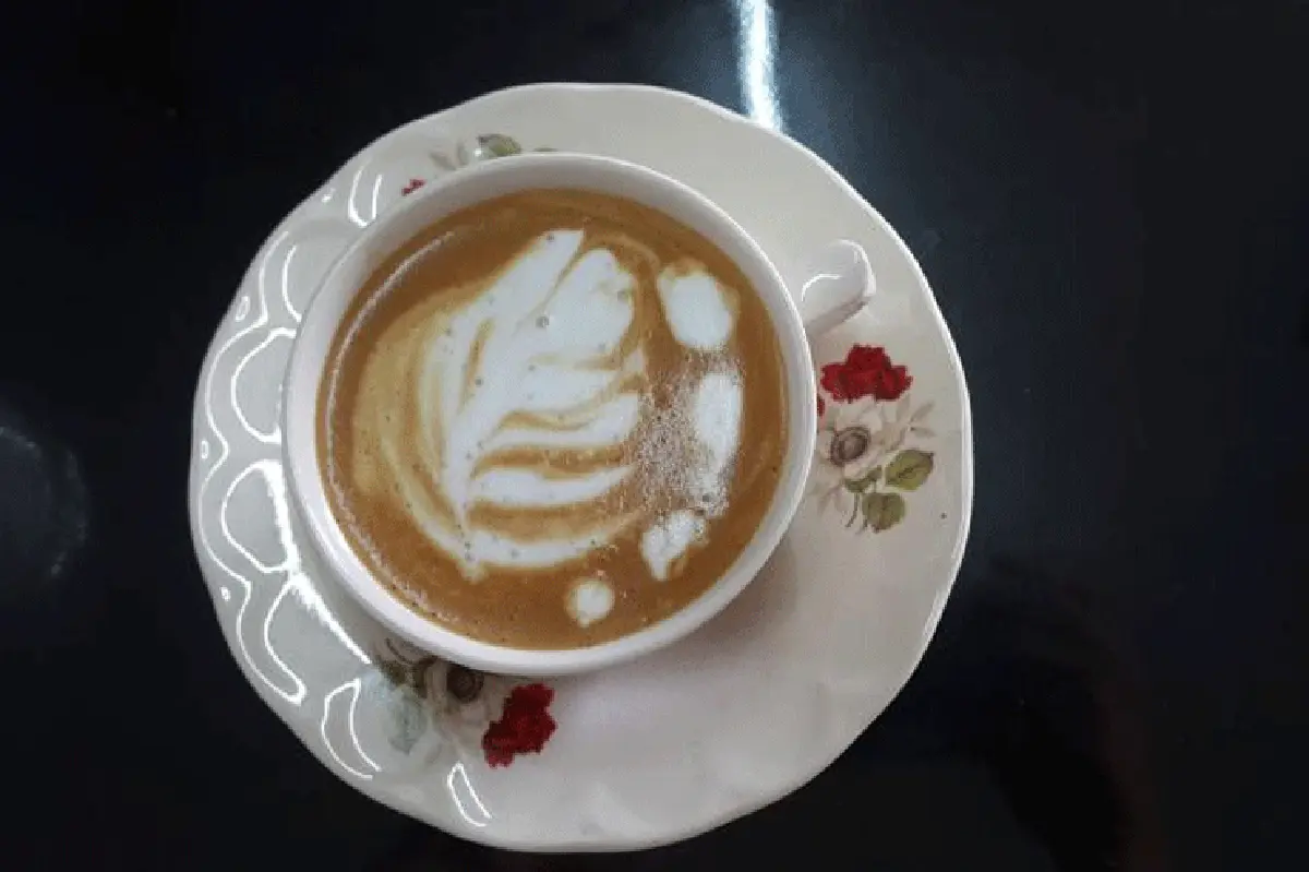 บุหงา ชาชัก หนึ่งแก้วเพื่อเด็กกำพร้าและมิตรสหาย