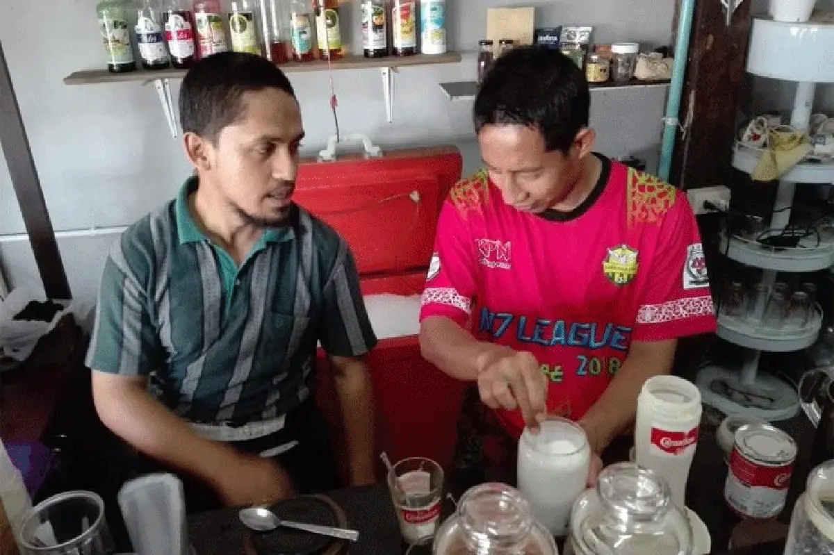 บุหงา ชาชัก หนึ่งแก้วเพื่อเด็กกำพร้าและมิตรสหาย