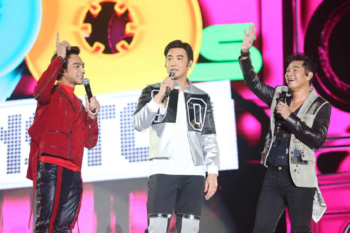 90's NONSTOP CONCERT ระเบิดกำแพงค่ายเพลง แดนซ์มันส์สนั่นฮอลล์