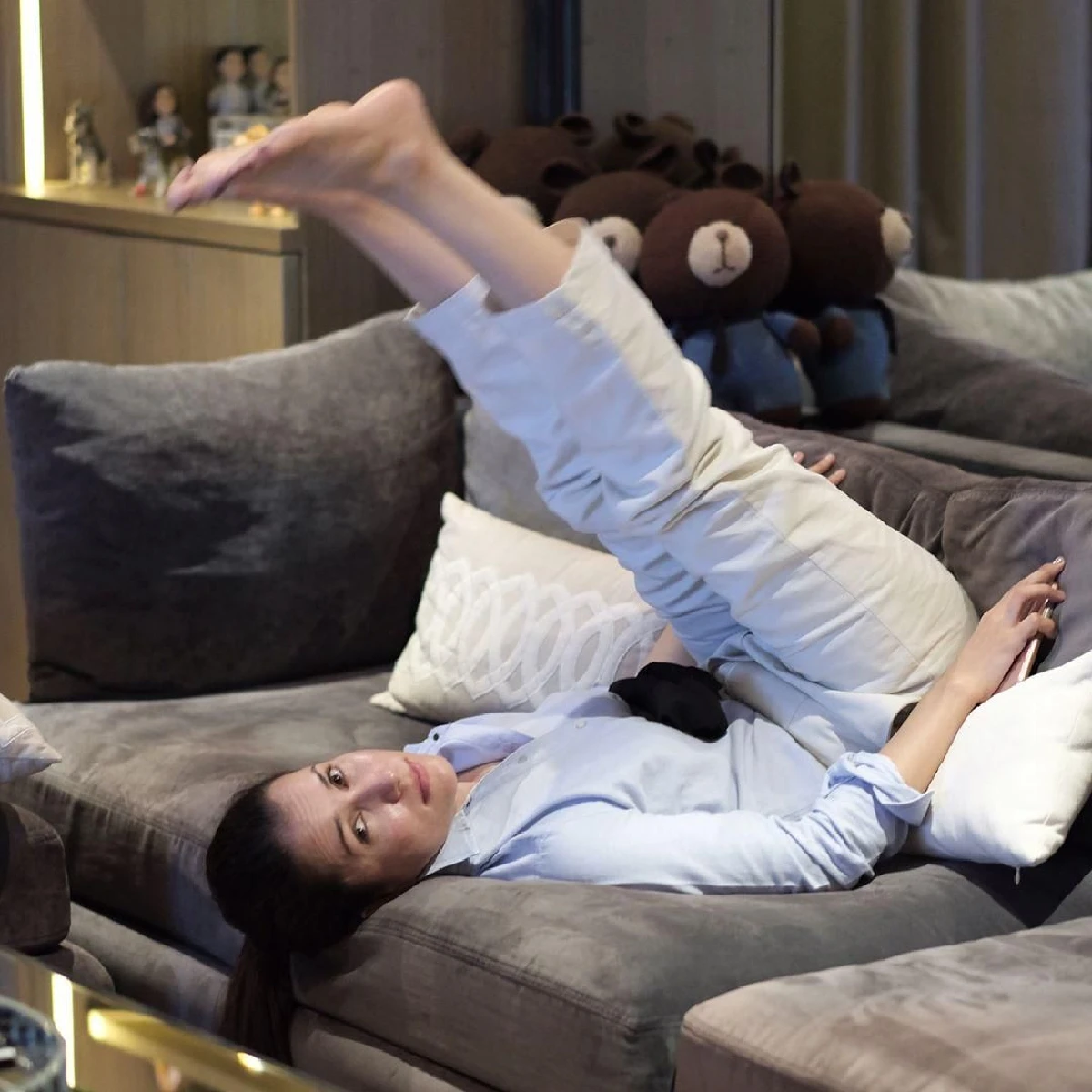 นานๆ จะได้เห็น! ส่องบ้าน “แอน ทองประสม” กับมุมสวยๆ ที่แสนน่าอยู่