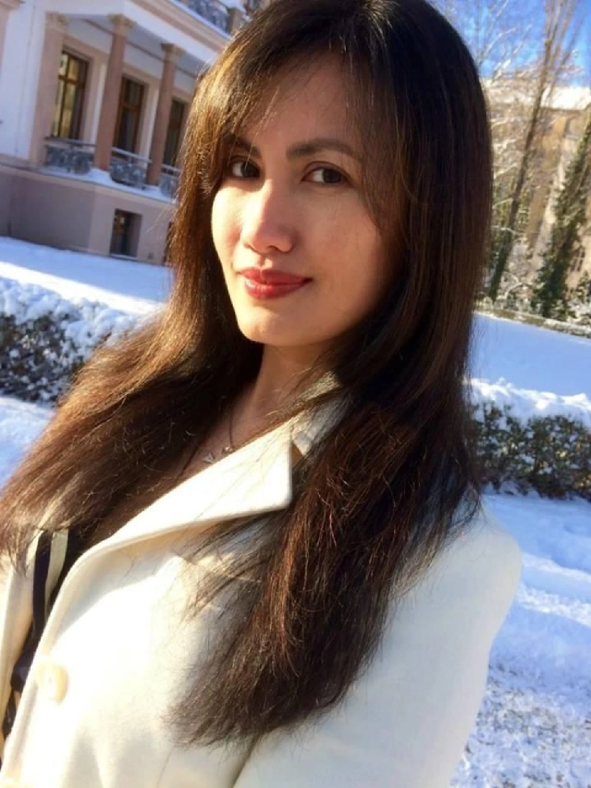 ส่องภาพ เอ็มม่า วรรัตน์ นางเอกอังกอร์ ในวัย 41 ปีที่หลายคนคิดถึง