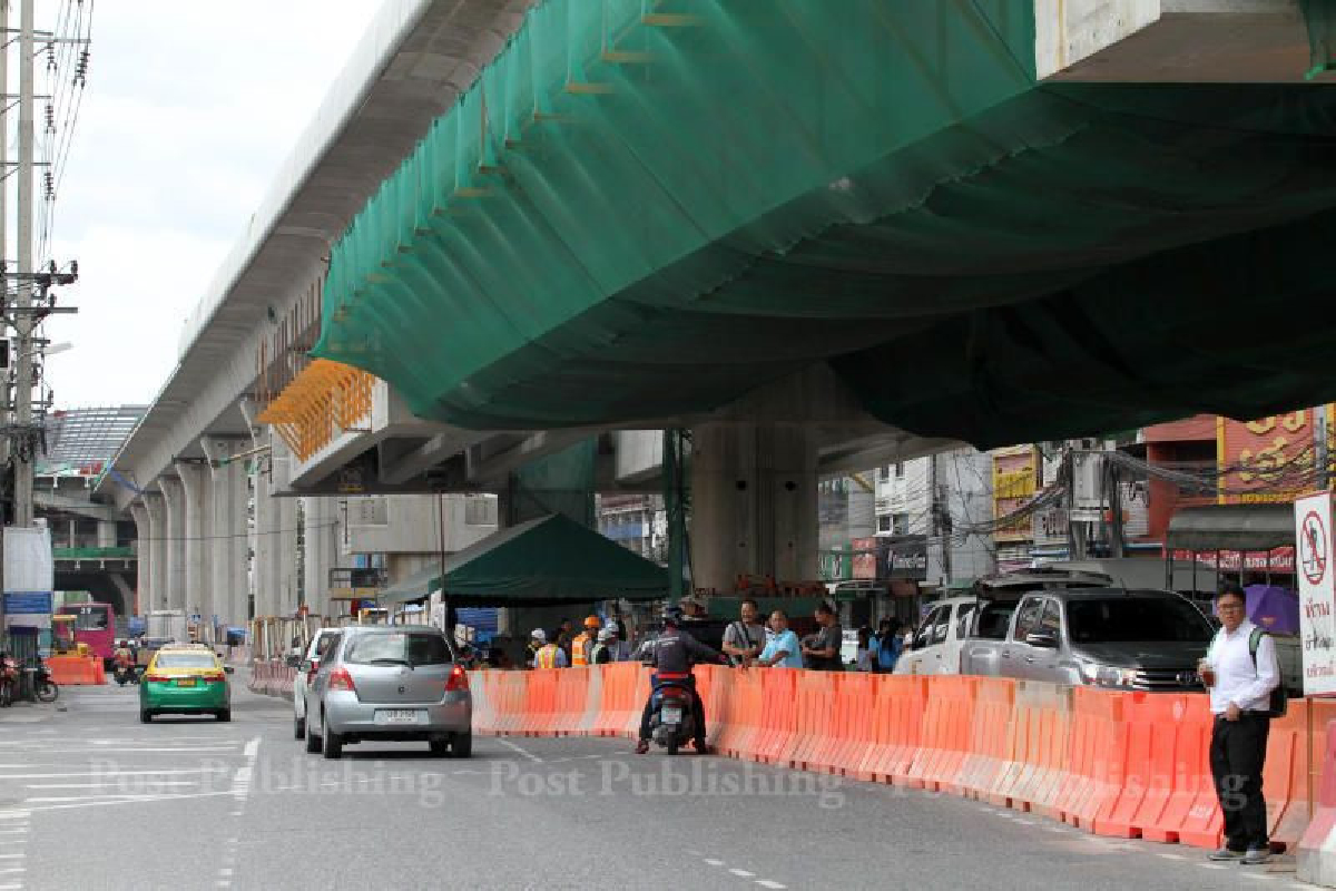 กทม.จี้ผู้รับเหมาสร้างรถไฟฟ้าสายสีเขียวคืนผิวจราจร-ซ่อมถนนพัง กทม.จี้ผู้รับเหมาสร้างรถไฟฟ้าสายสีเขียวคืนผิวจราจร-ซ่อมถนนพัง