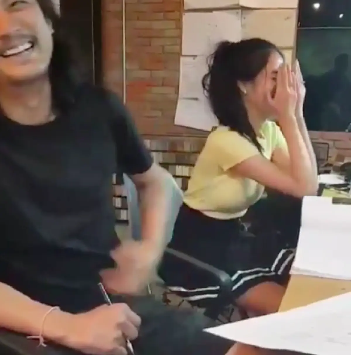 เพี้ยนก็รัก! “ต๊อด” โพสต์คลิป  “พีค” ร้องเพลง พร้อมบอกกำลังพัฒนาขึ้น