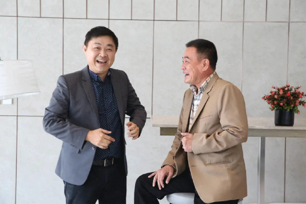 สุชาติ สุรกิจบวร +ธีระธัช รัตนกมลพร ‘ทำเลทอง’สร้างจากความเหมือนที่แตกต่าง