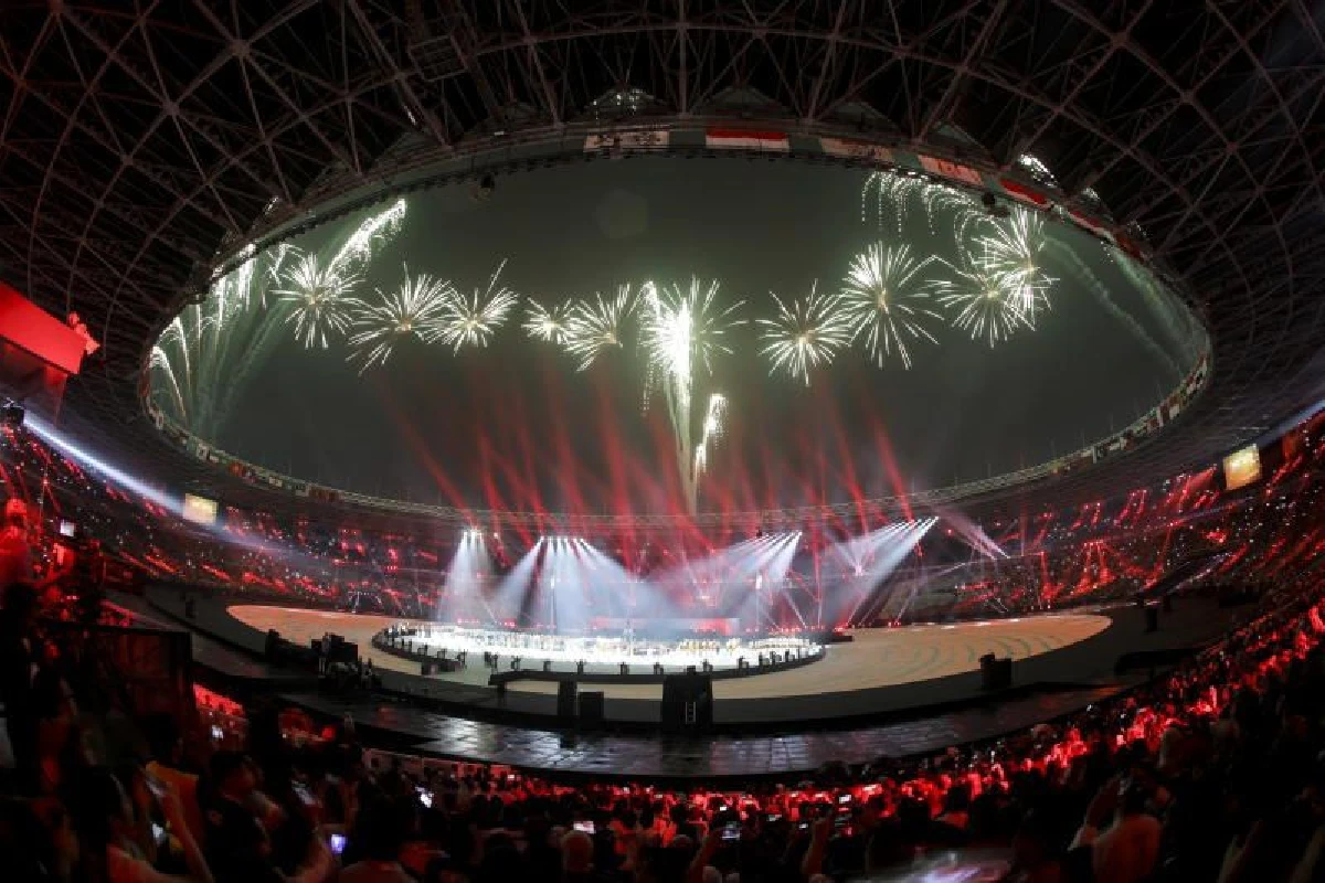 ชมภาพชุด!พิธีปิดเอเชียนเกมส์2018 เจ้าภาพดึงบอยแบนด์เกาหลีร่วมโชว์