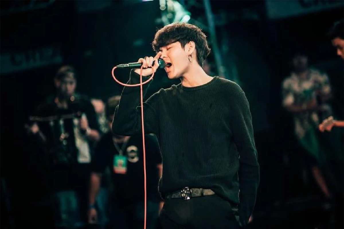 คอนเสิร์ตกลางสายฝน พร่ำเพลงรัก