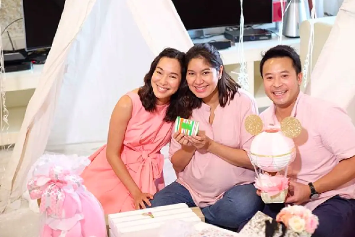 ใกล้คลอดแล้ว! "เบนซ์ พรชิตา" จัดปาร์ตี้ Baby Shower เตรียมต้อนรับลูกสาวคนที่สอง