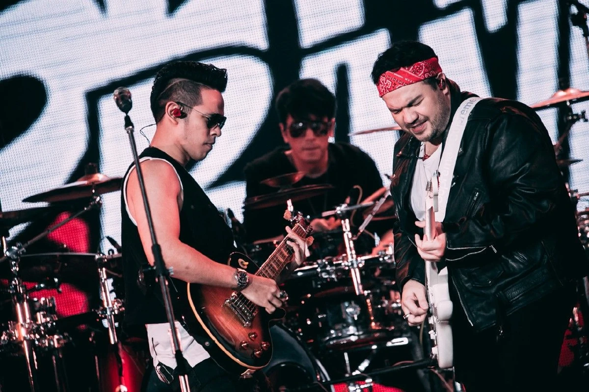 โอ๊ต ปราโมทย์ ขนเพื่อนรักร่วมแจมล้นเวที ในโชว์เดี่ยวครบรสครั้งแรก