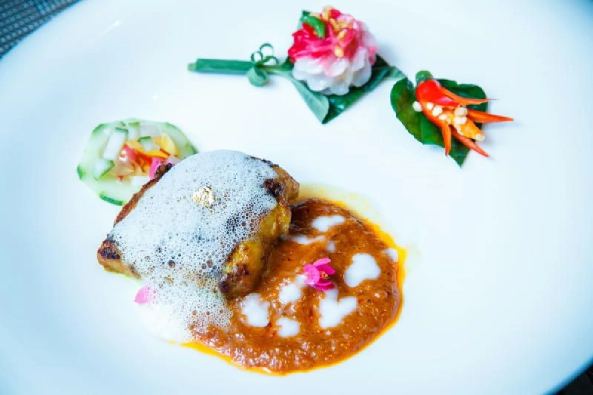 ประสบการณ์อร่อย ไก่ ไทย ฟิวชั่น & มิชลิน