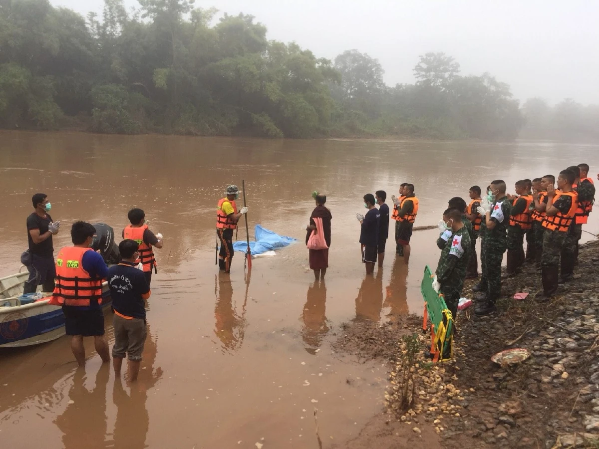 ไม่ลดละการค้นหา!พบศพพลทหารฝีพายแข่งเรือล่มรายที่2