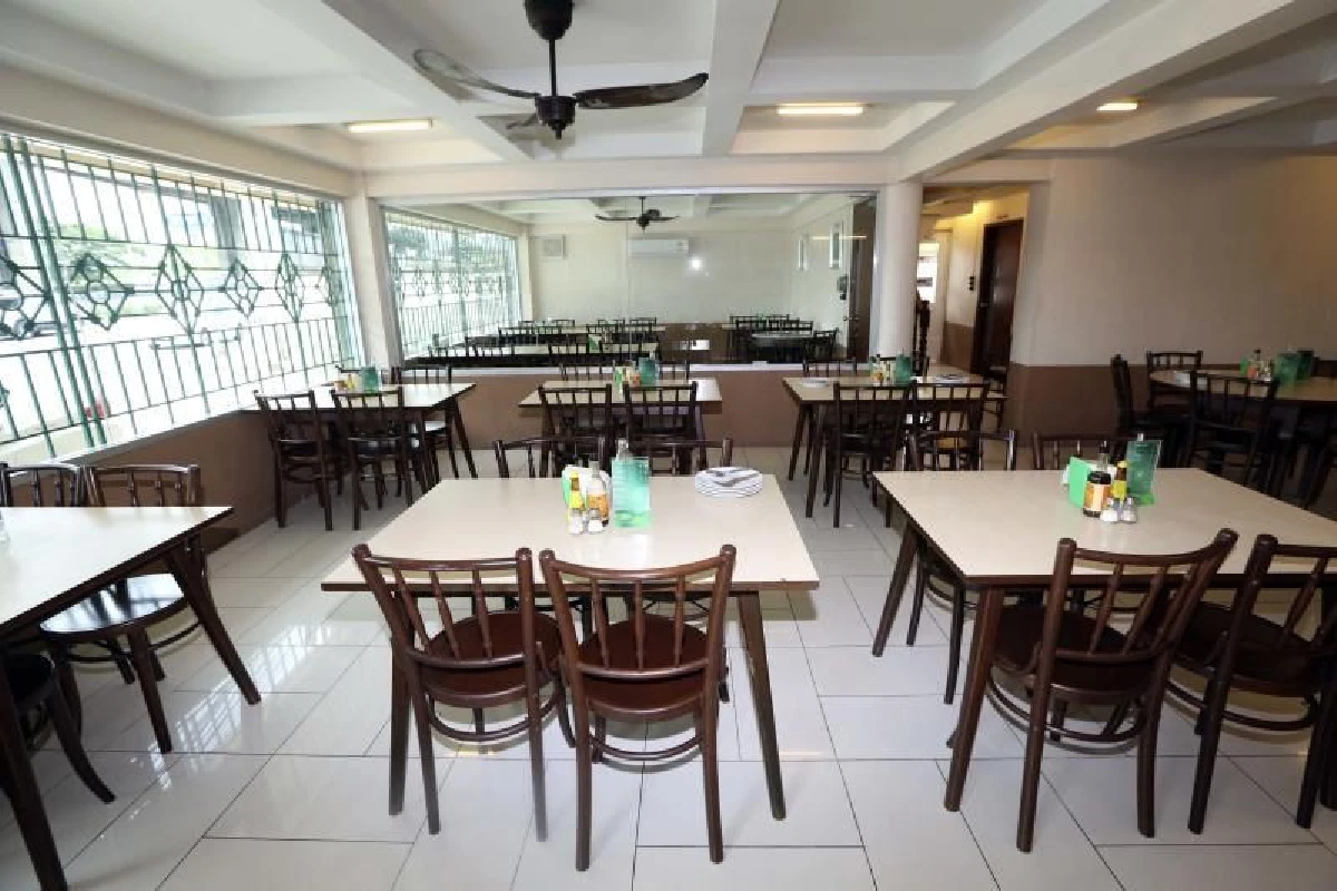 ‘สีลม ภัตตาคาร 1952’ ส่งต่อความอร่อยมา 80 ปี