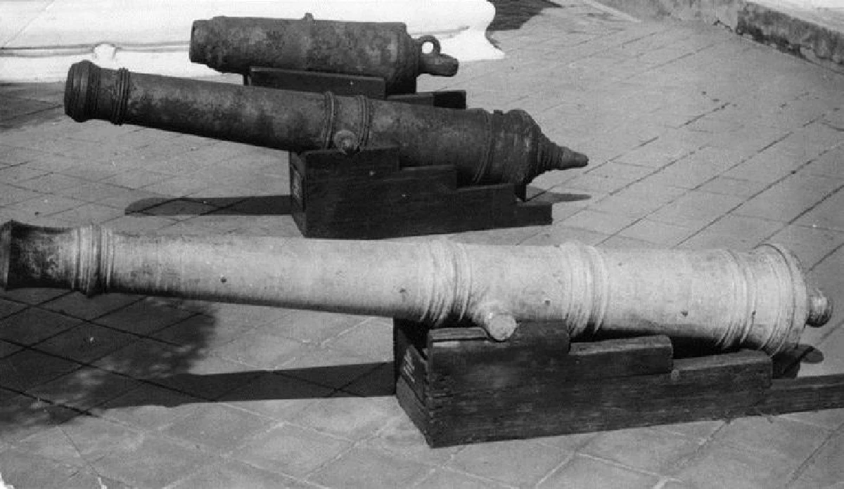 ตามรอยเส้นทาง ปืนใหญ่สนามหลวง