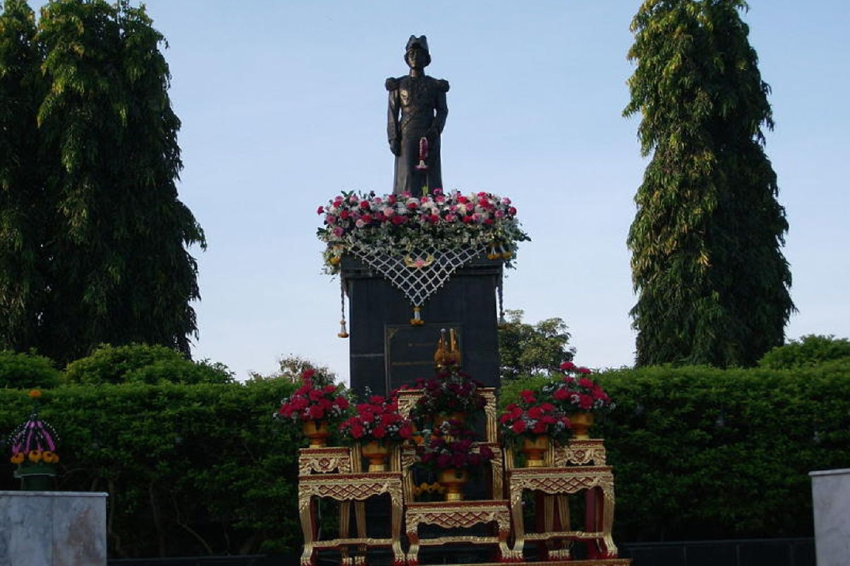 ราชสกุลในพระบรมราชจักรีวงศ์ (79) ราชสกุลในพระบรมราชจักรีวงศ์ (79)