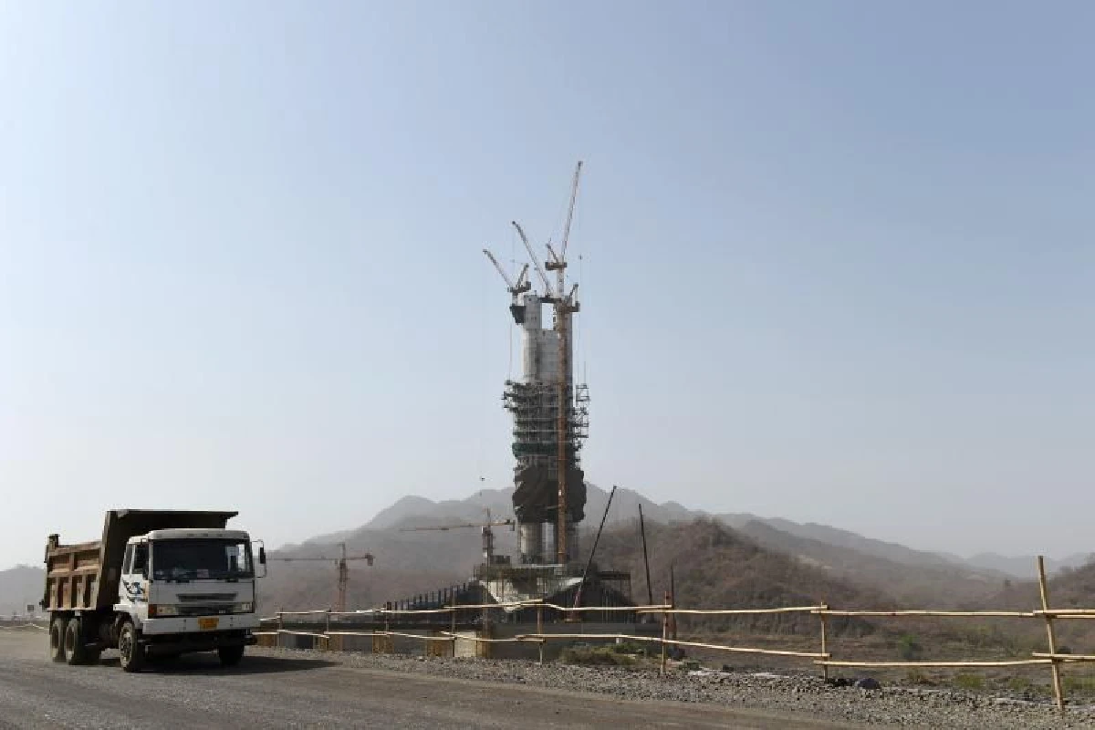 อินเดียเตรียมเปิดตัวรูปปั้นสูงที่สุดในโลก