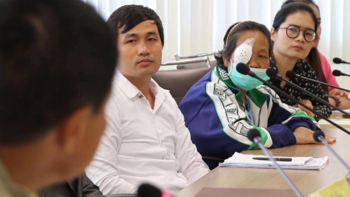 คุณยายตาบอดเพราะใช้ผลิตภัณฑ์อาหารเสริมได้ใส่ตาเทียมพ.ย.นี้