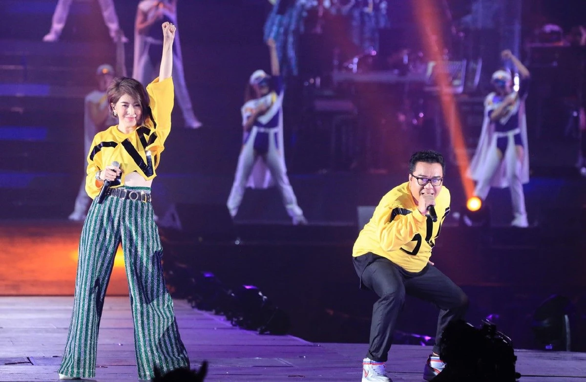 กรีนคอนเสิร์ต 21 #แดนซ์ยับ เต้นจัดหนักไม่ต้องพัก 4 ชม.เต็ม