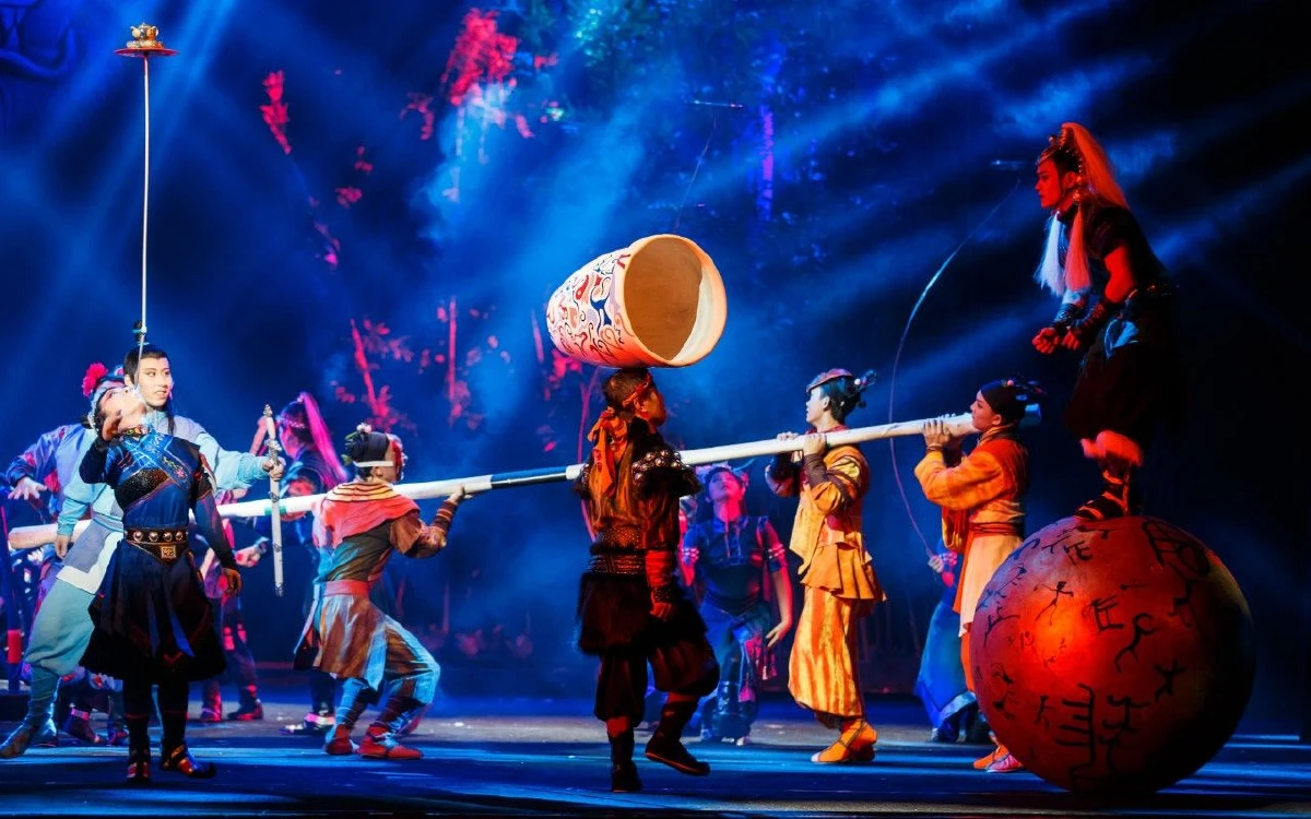 8 เหตุผลที่ไม่ควรพลาดชม สุดยอดโชว์ "เดชคัมภีร์เทวดา" กายกรรมกวางเจา