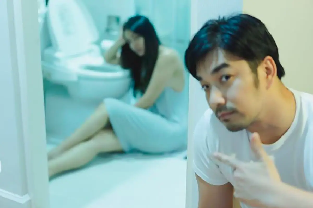 “ครูก้อย” แพ้ท้องหนักมาก “เจมส์” ให้กำลังใจภรรยา เห็นแล้วอยากแพ้ท้องแทน