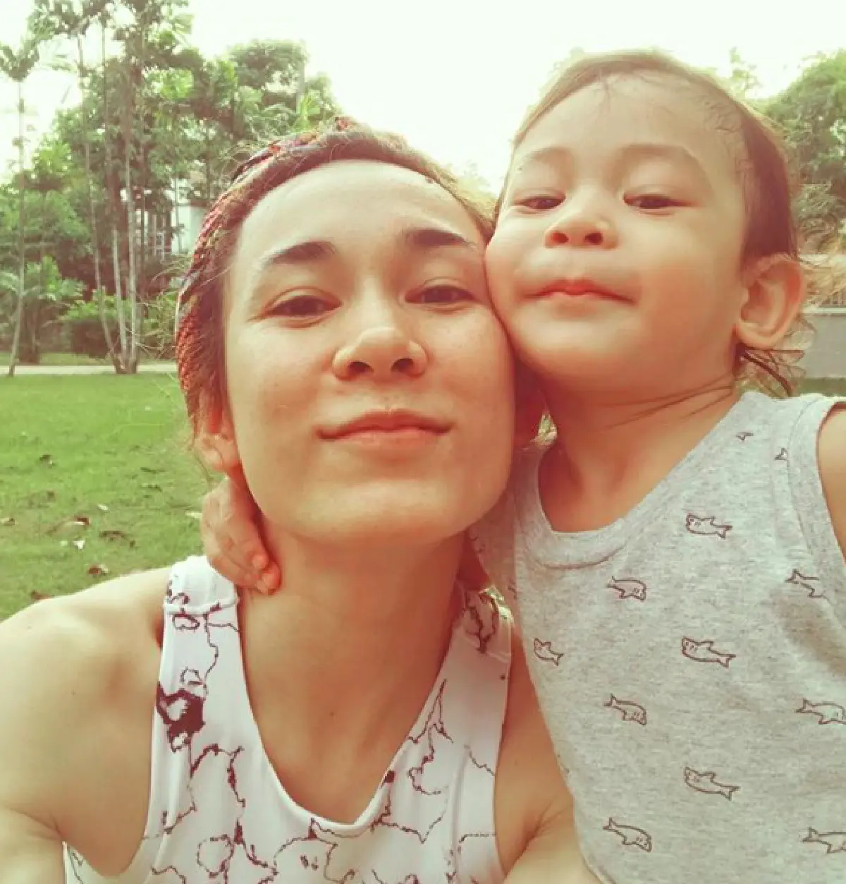 เป๊ะไม่เปลี่ยน! “อ้อน เกวลิน” กับปัจจุบันที่ยังคงยังสวยเซ็กซี่แม้ลูกหนึ่ง