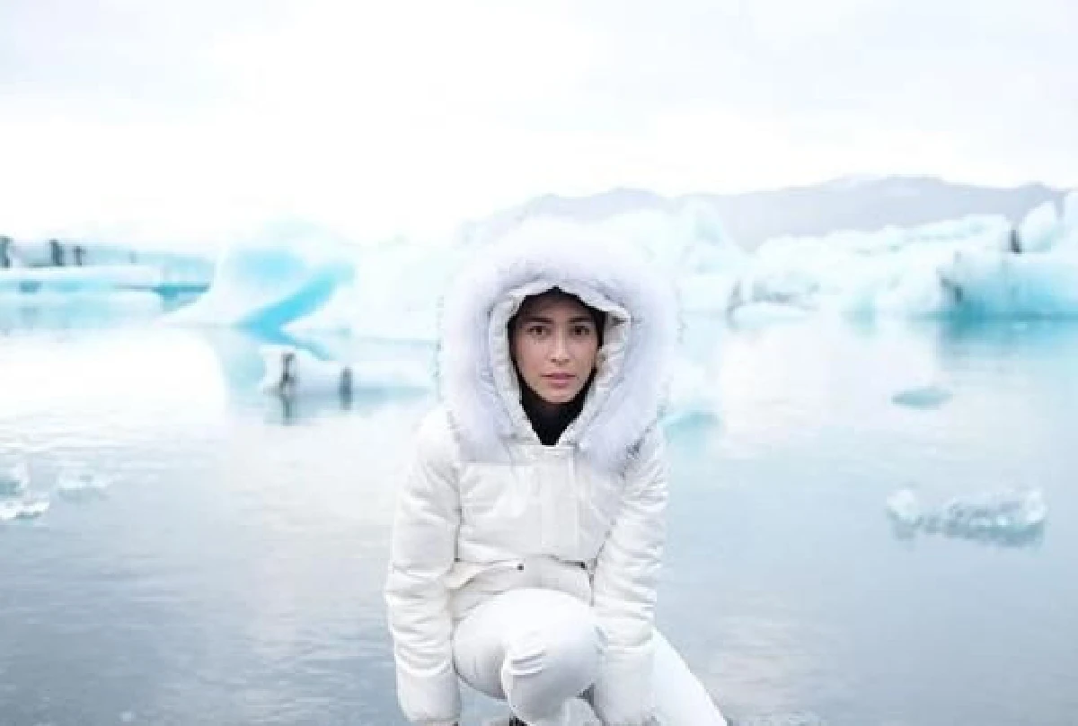 ครั้งหนึ่งในชีวิต! ดีเจพุฒ เซอร์ไพรส์คุกเข่าขอ จุ๋ย แต่งงานท่ามกลางภูเขาน้ำแข็ง