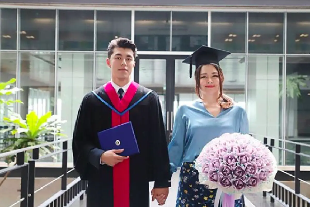 "นาย ณภัทร” สุดปลื้มเป็น "ปริญญาบัตร" ใบแรกของตระกูล ด้าน “แม่หมู” ดีใจหนักมากร่วมยินดีไม่ห่าง
