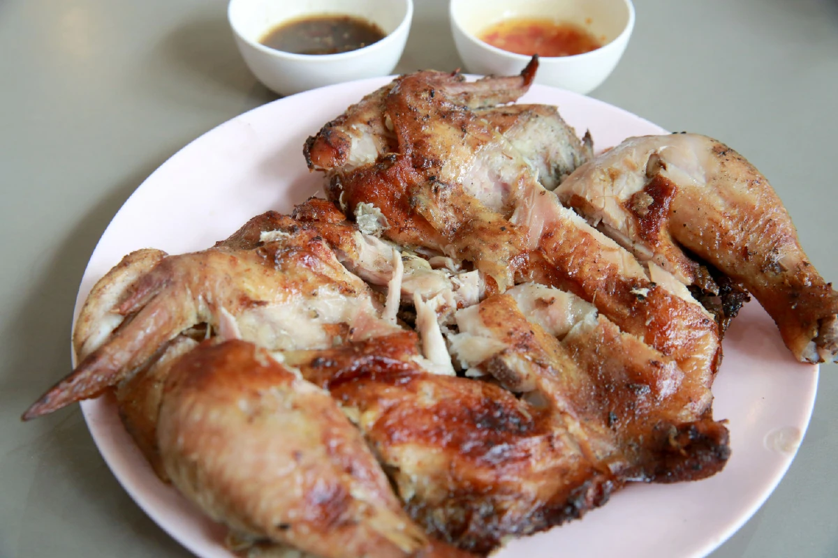 ลิขิตไก่ย่าง ต้นตำรับความอร่อย 60 ปี
