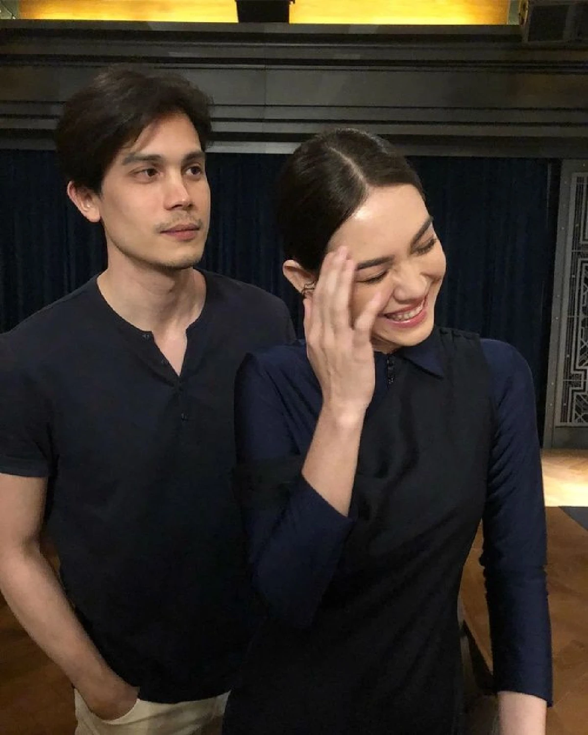 แมท ภีรนีย์ เขินหนักมาก! ต้องถ่ายภาพคู่ ซันนี่ หลังแอบปลื้มมานาน (คลิป)