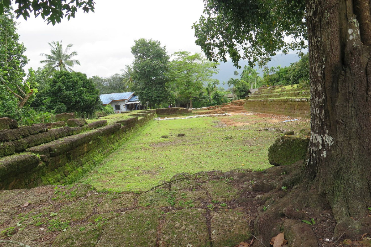 เมืองเพนียด โบราณสถานแห่งจันทบุรี เมืองเพนียด โบราณสถานแห่งจันทบุรี