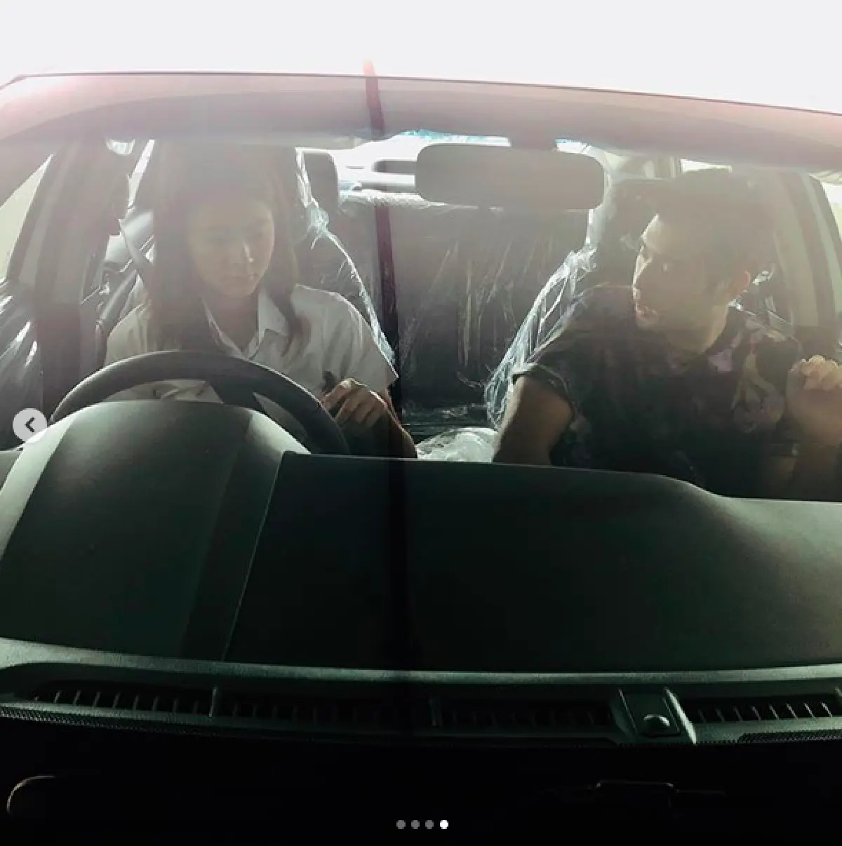 “น้องมายด์” แฮปปี้หนักมาก หลัง “พ่อแซม” ถอยรถป้ายแดงให้ขับไปเรียนเองได้