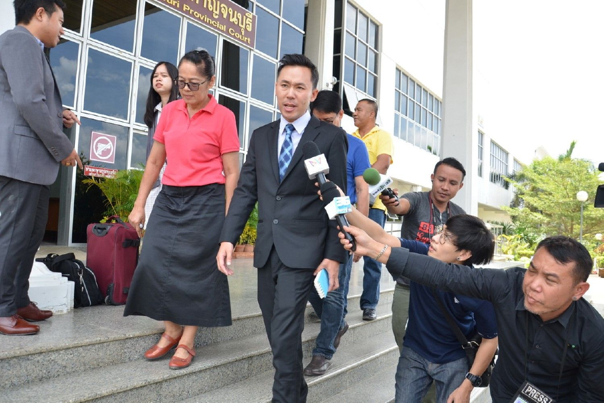 "ทนายตั้ม"ลั่นขอโฟกัสคดีหวย30ล้าน เมินอัจฉริยะเผยคลิป "ทนายตั้ม"ลั่นขอโฟกัสคดีหวย30ล้าน เมินอัจฉริยะเผยคลิป