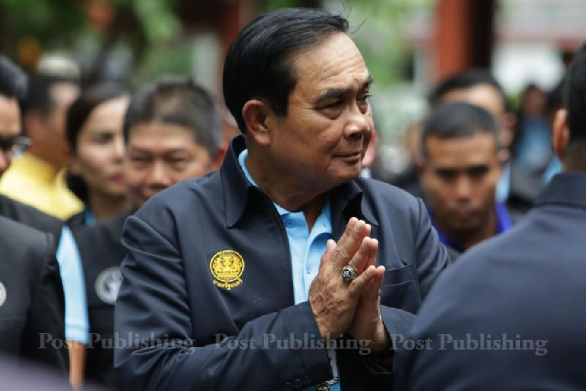 บิ๊กตู่พูดชัด! "ผมสนใจงานการเมือง" แต่ะจะตัดสินใจอย่างไรขออีกระยะหนึ่ง บิ๊กตู่พูดชัด! "ผมสนใจงานการเมือง" แต่ะจะตัดสินใจอย่างไรขออีกระยะหนึ่ง